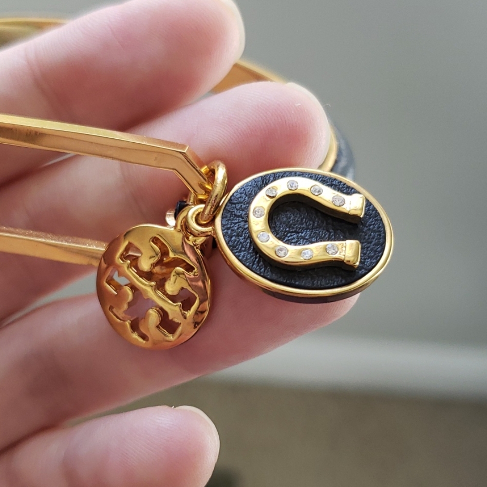 Tory Burch Green Horseshoe Logo Bracelet - Picture 3 of 3